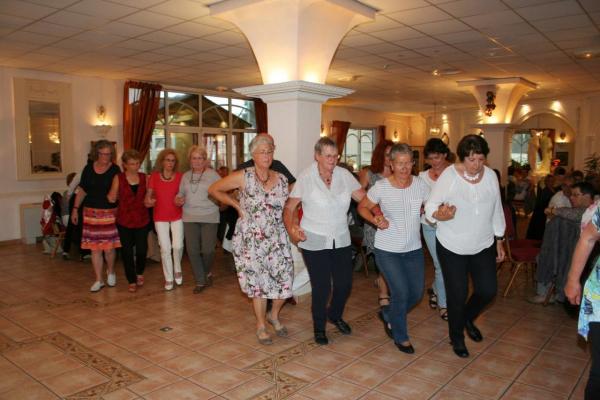 Danse bretonne -1